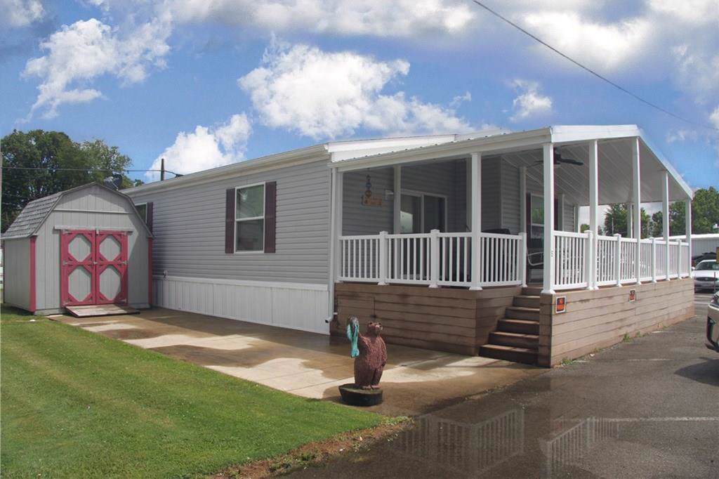 8935 Chestnut - Photo 1