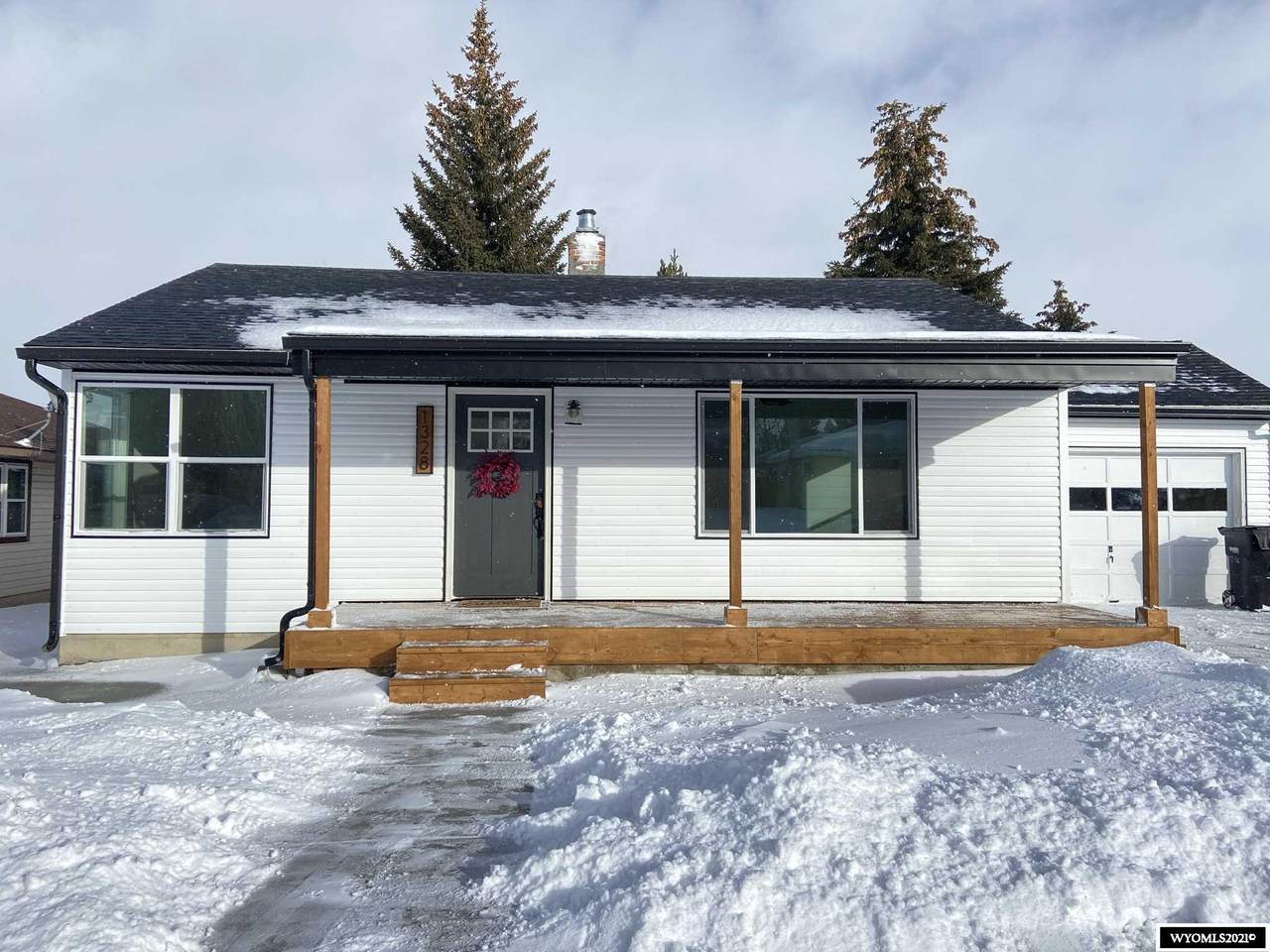 1328 2nd West Ave - Photo 1