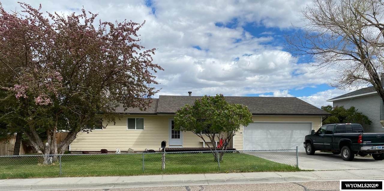 230 Juniper Street - Photo 1