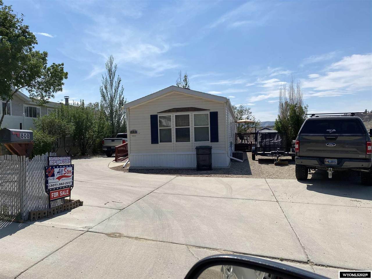 808 Ash Street - Photo 1