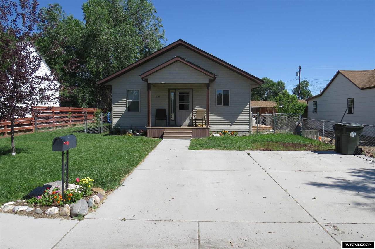310 Jefferson - Photo 1