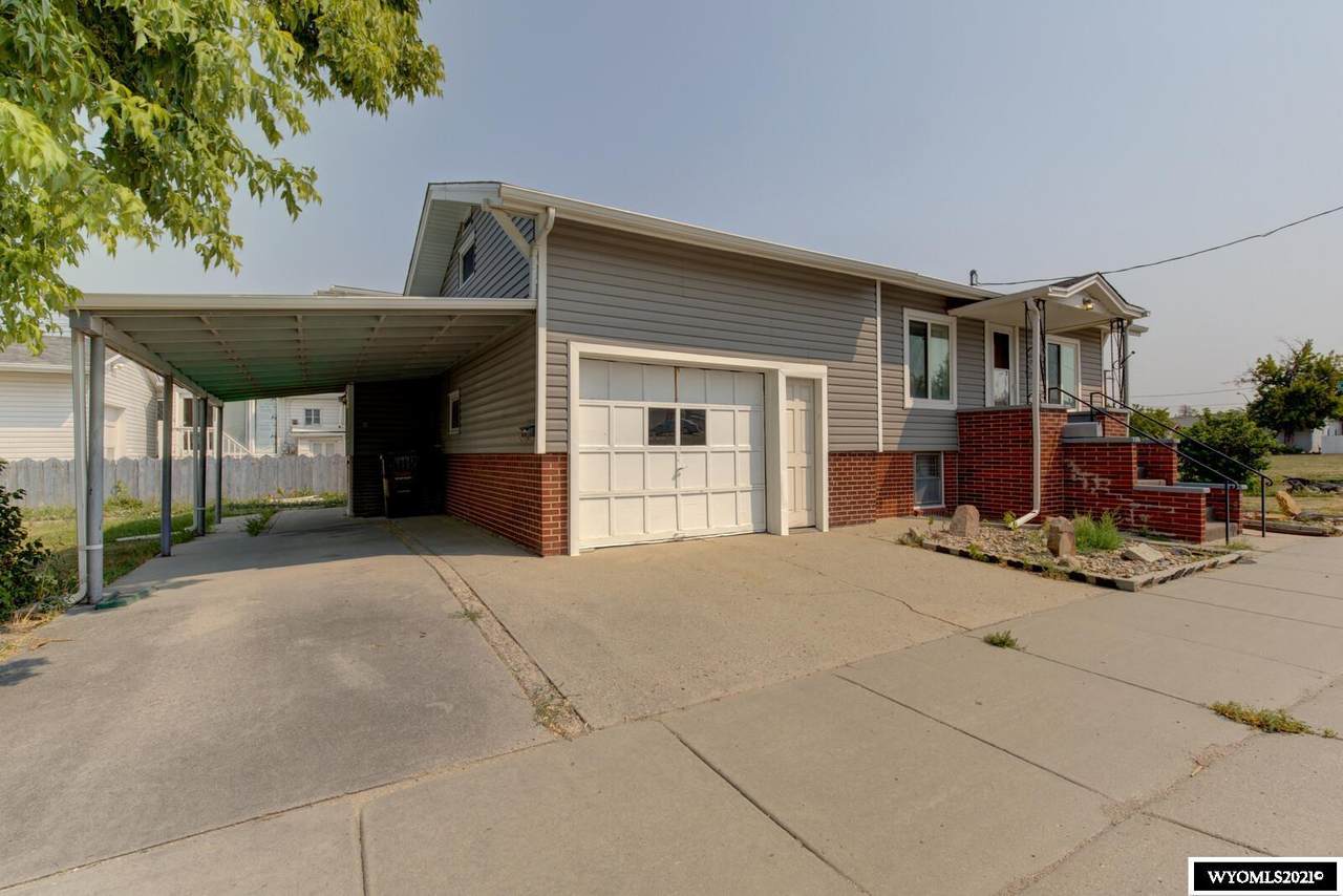 804 13th Street - Photo 1