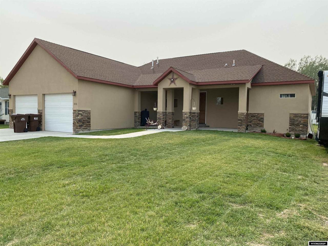215 Lyman Street - Photo 1