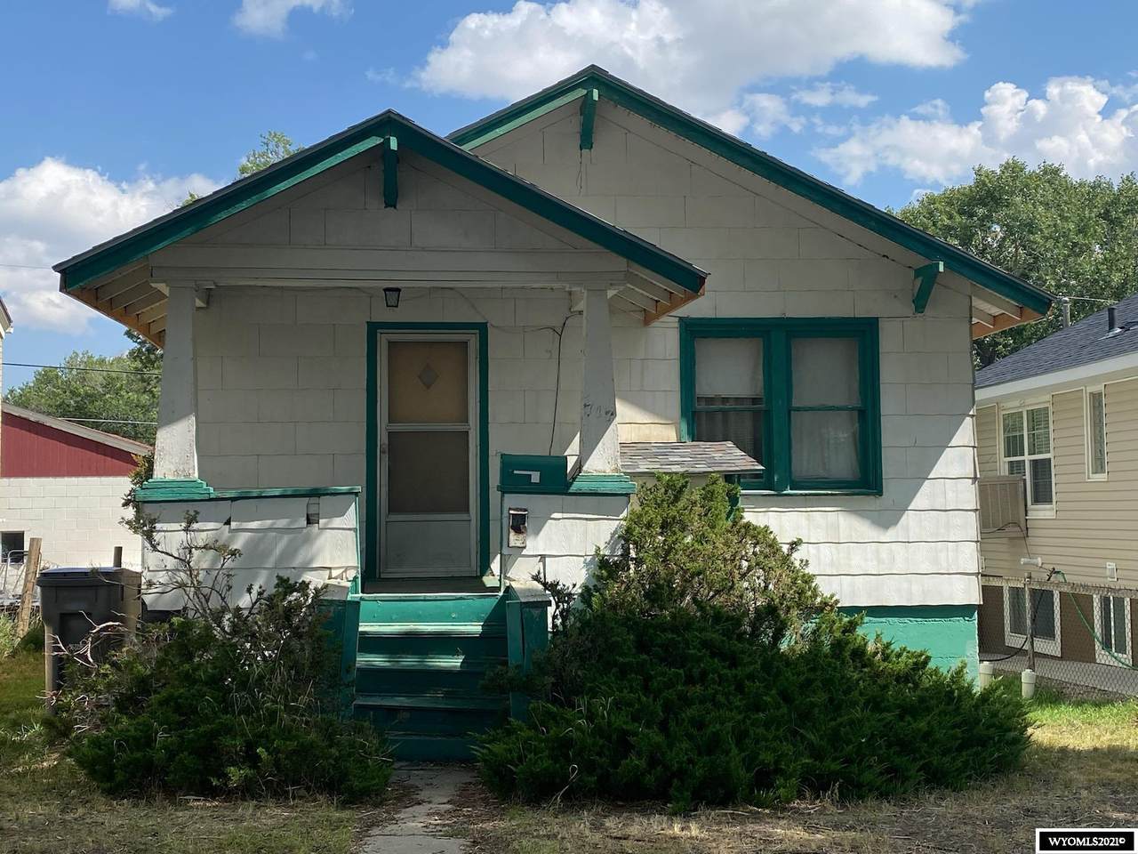 717 13th Street - Photo 1