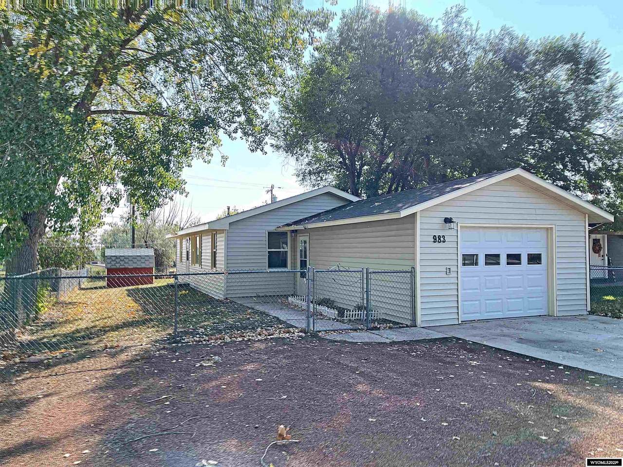 983 Adams Avenue - Photo 1