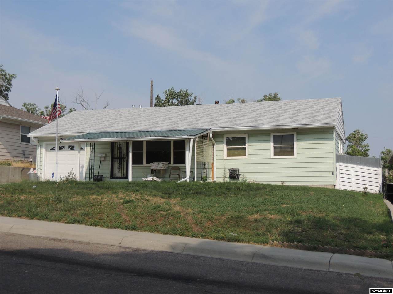132 Montana Avenue - Photo 1