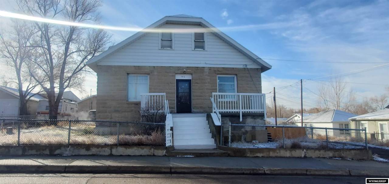1016 Lee Street - Photo 1