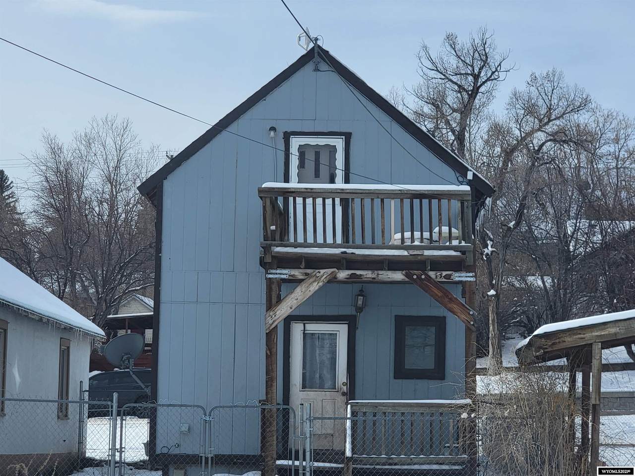 1142 Center Street - Photo 1