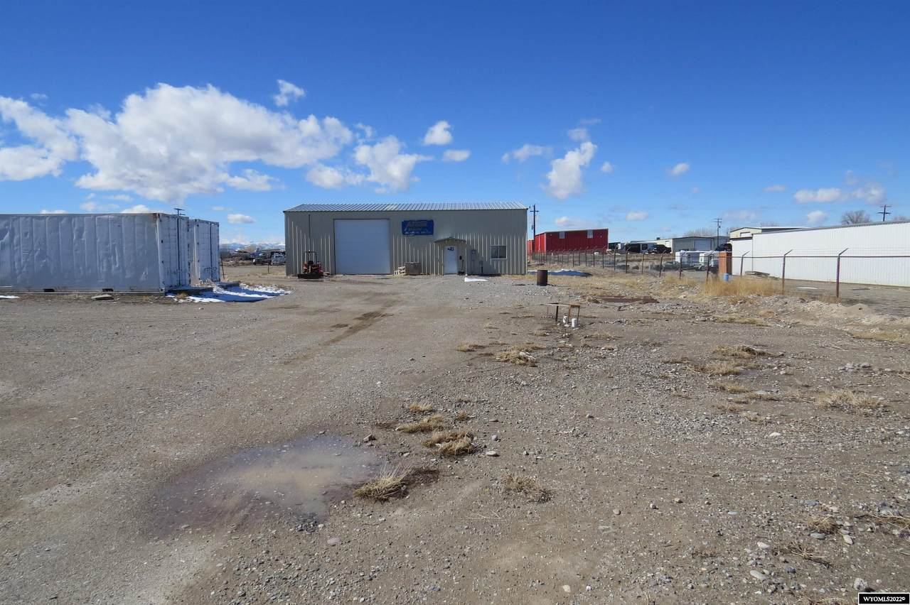 885 Smith - Photo 1