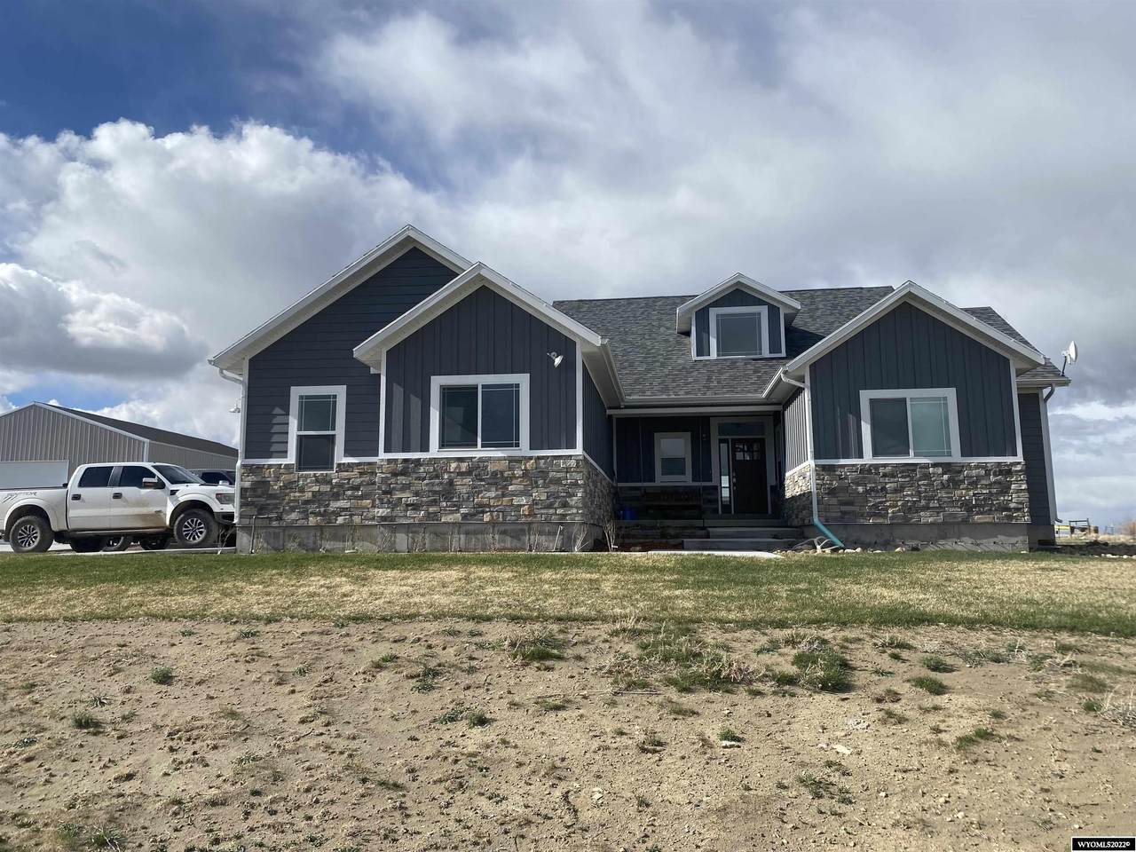 276 Magpie Road - Photo 1
