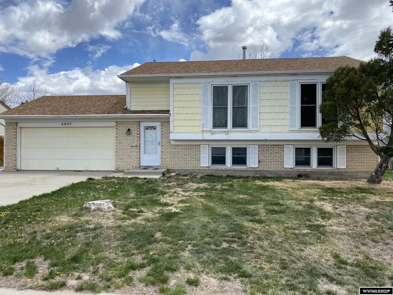 2507 Cutty Sark Boulevard - Photo 1