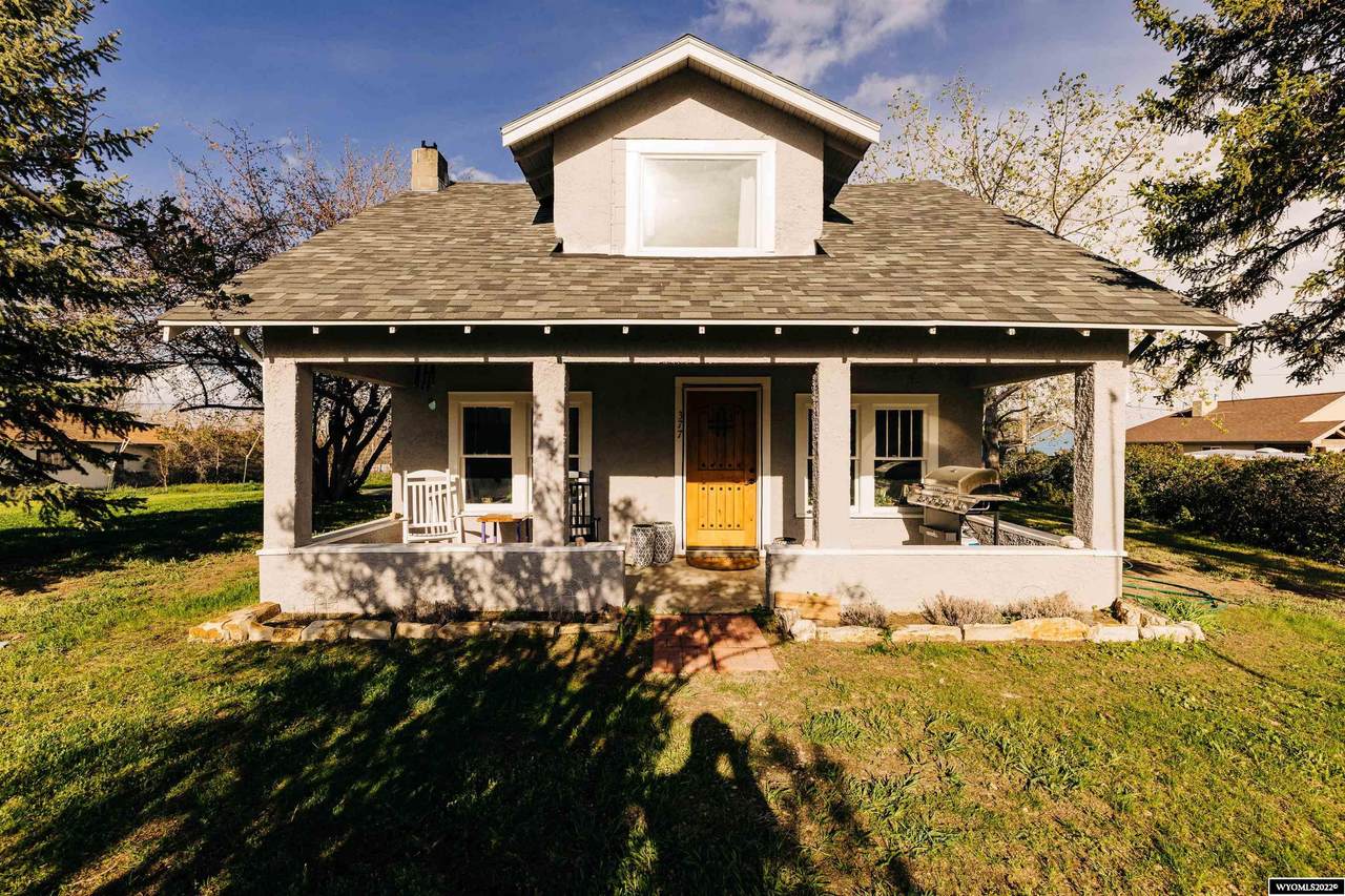 377 Cummings Avenue - Photo 1