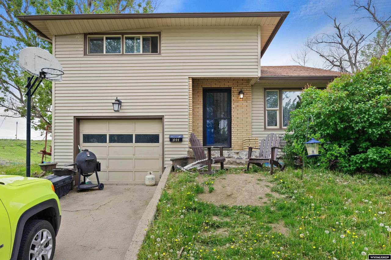 1444 Bonnie Brae Street - Photo 1