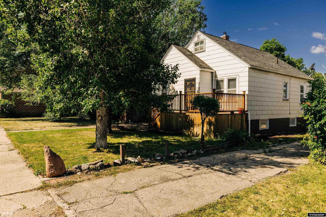 736 Emerson Street - Photo 1