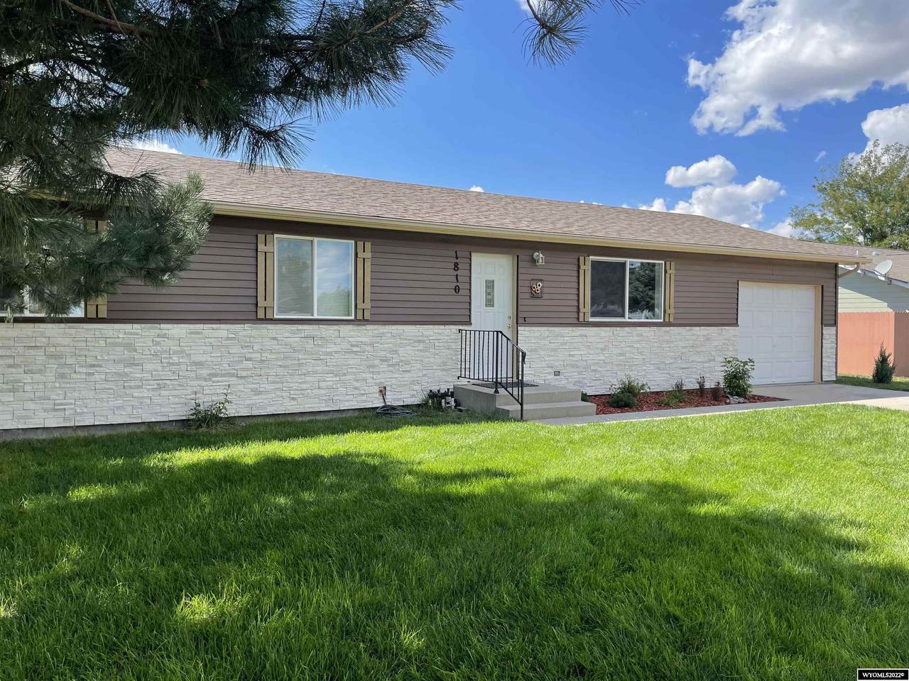 1810 J Street - Photo 1