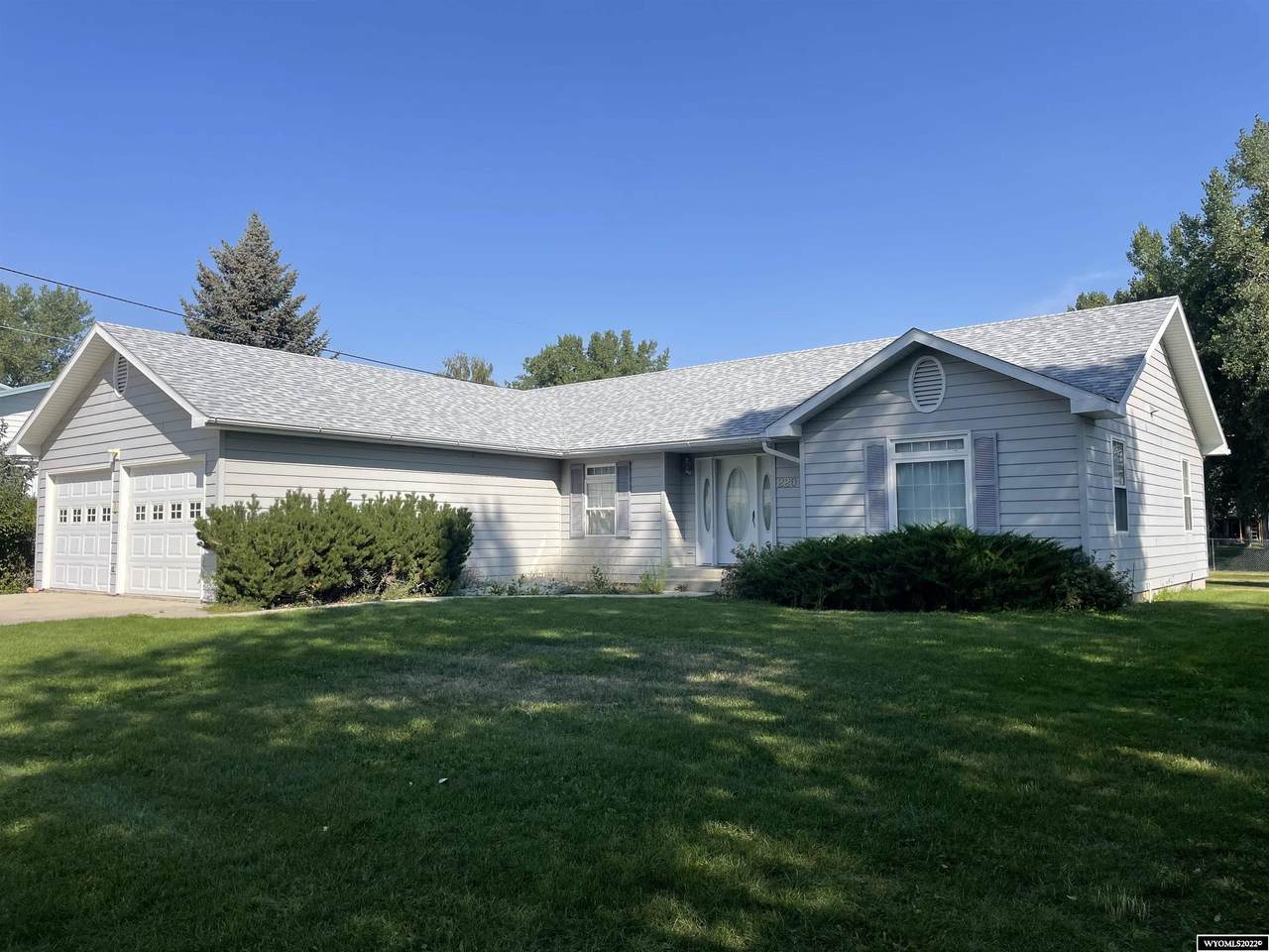 220 Mather Street - Photo 1