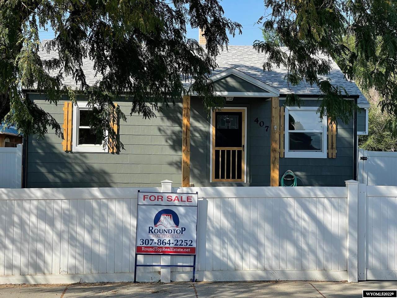 407 Obie Sue Avenue - Photo 1