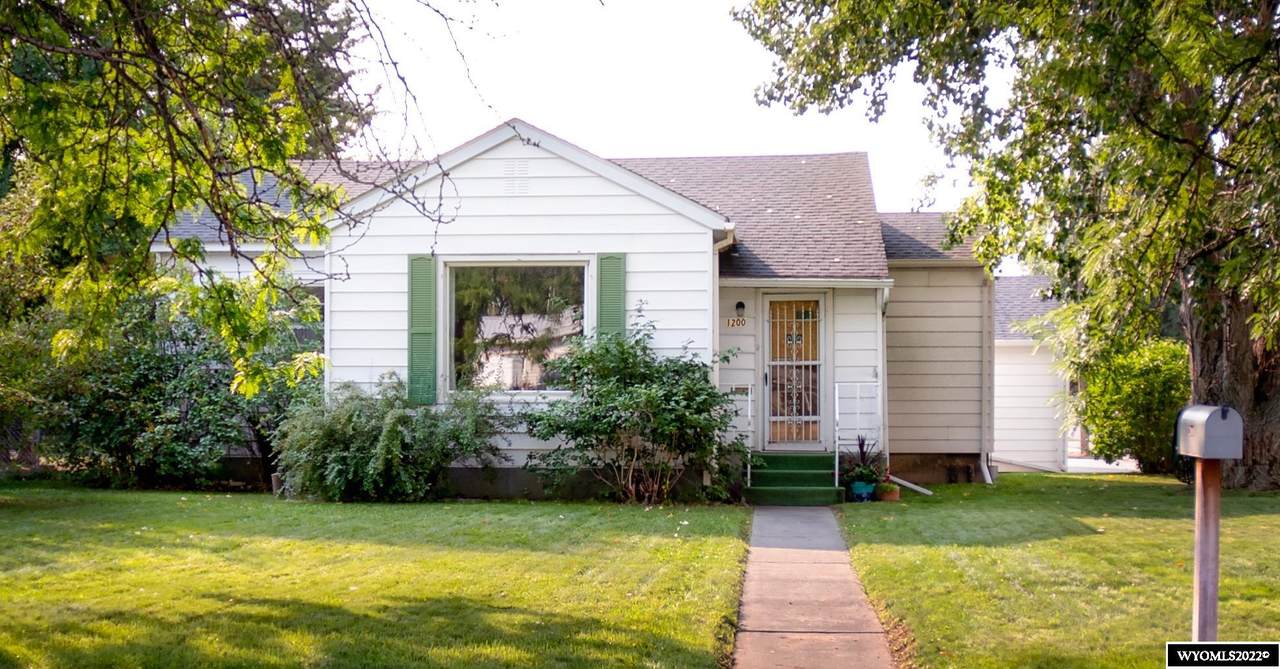 1200 Howell Avenue - Photo 1