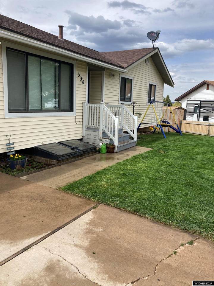 330 Emerson Avenue - Photo 1