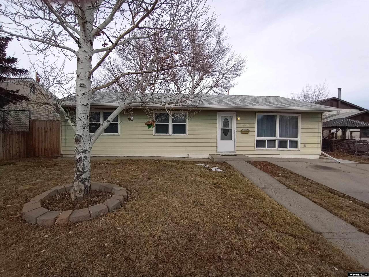 1834 Fairview - Photo 1