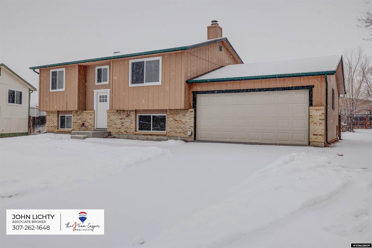 6369 Pittman Circle - Photo 1