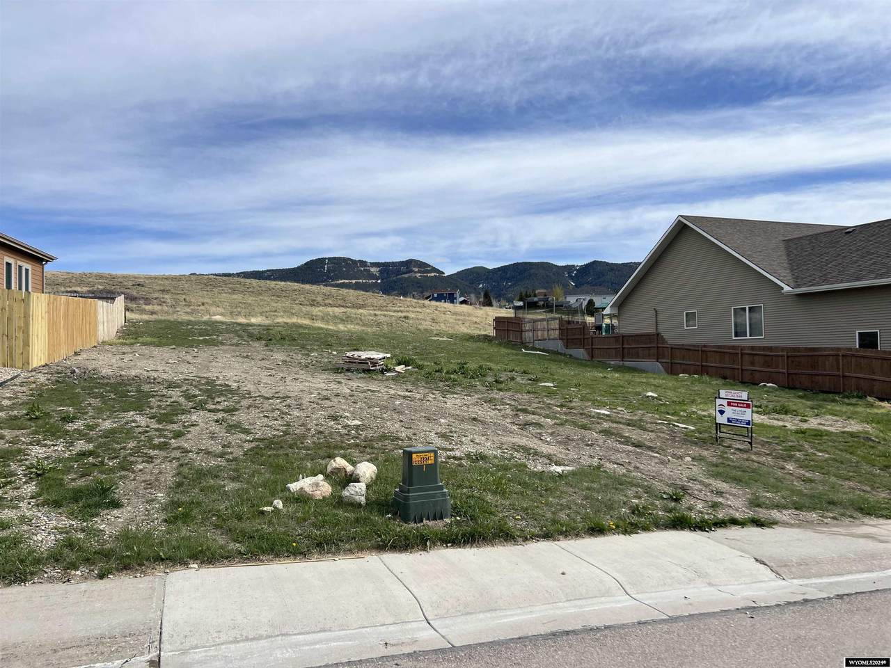 https://bt-photos.global.ssl.fastly.net/wyoming/1280_boomver_1_20241958-2.jpg