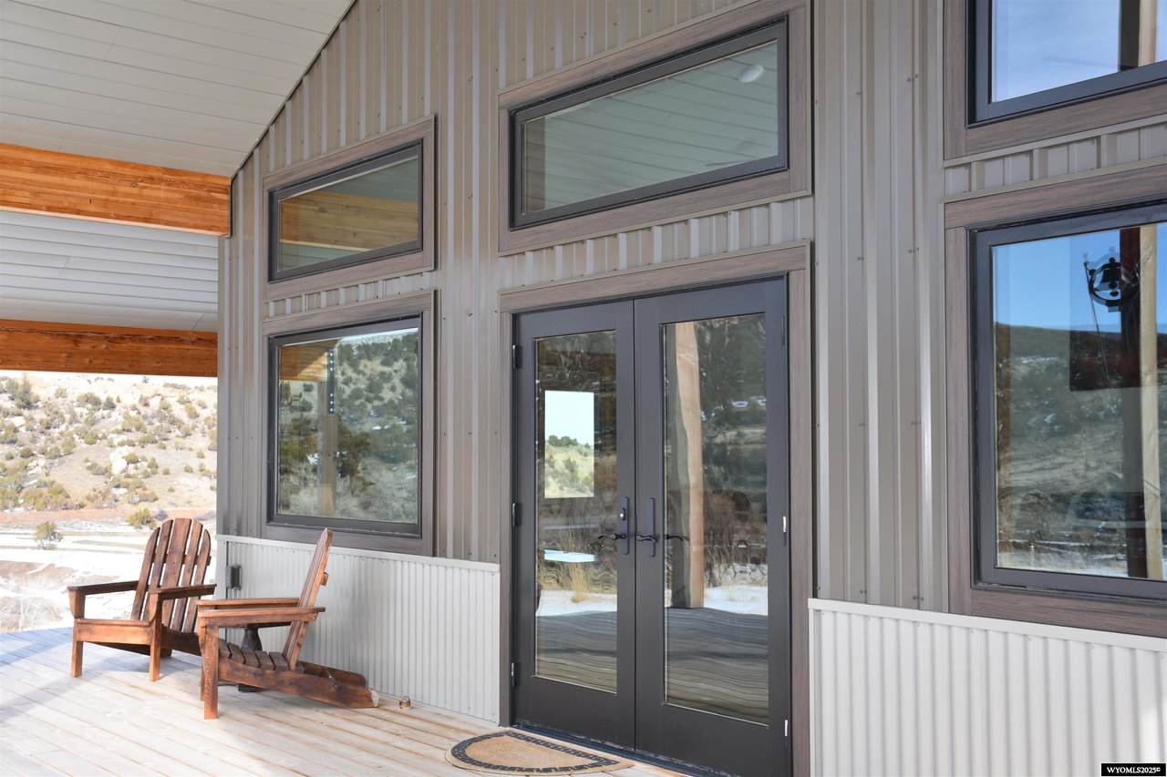 https://bt-photos.global.ssl.fastly.net/wyoming/1280_boomver_1_20251087-2.jpg