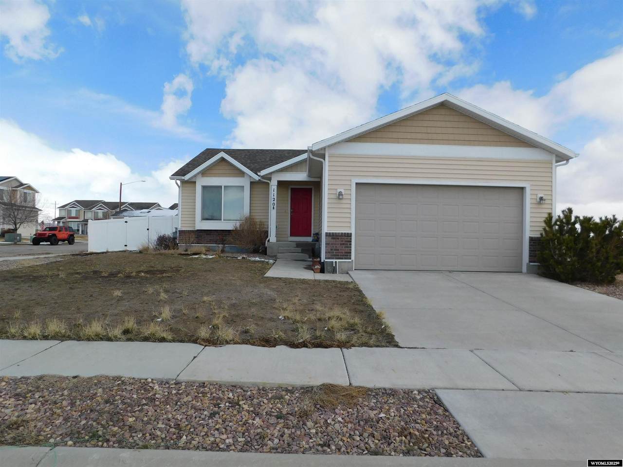 1120 Horizon Drive - Photo 1