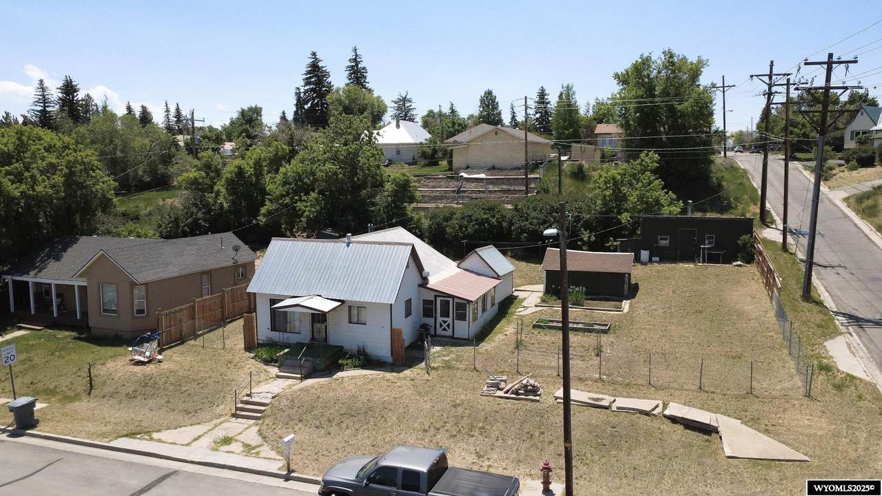 1435 Main Street - Photo 1