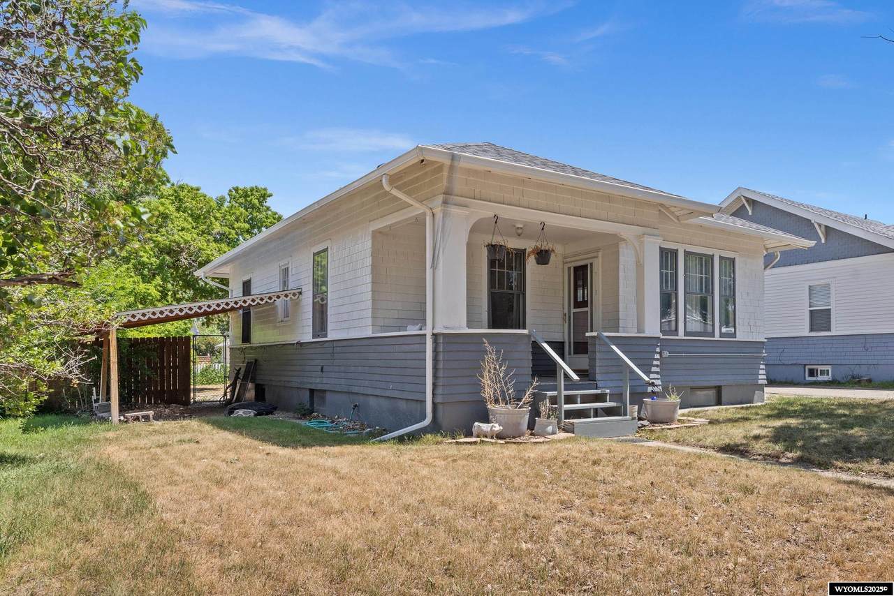 329 Mckinley St - Photo 1