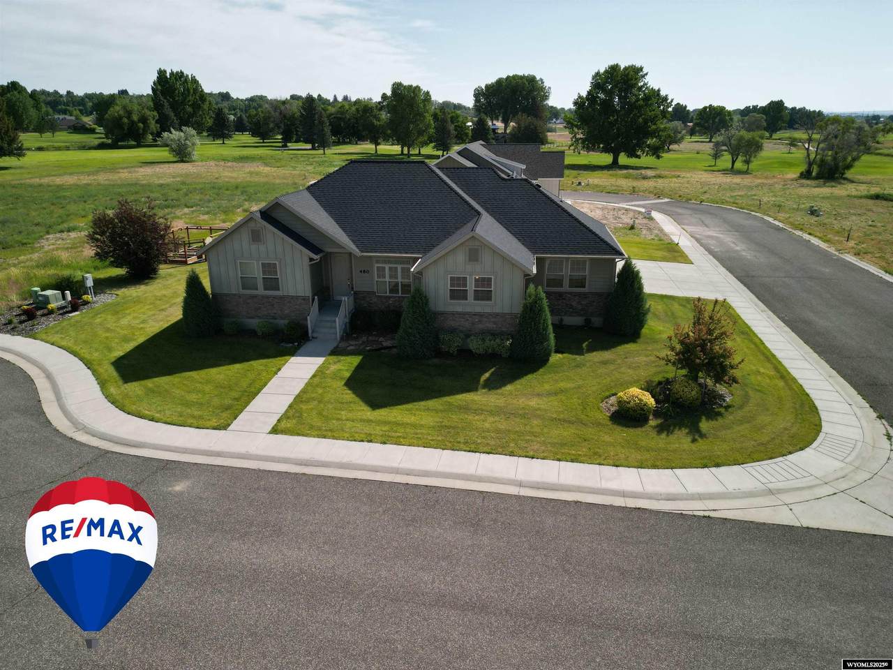 480 Pebble Creek Drive - Photo 1