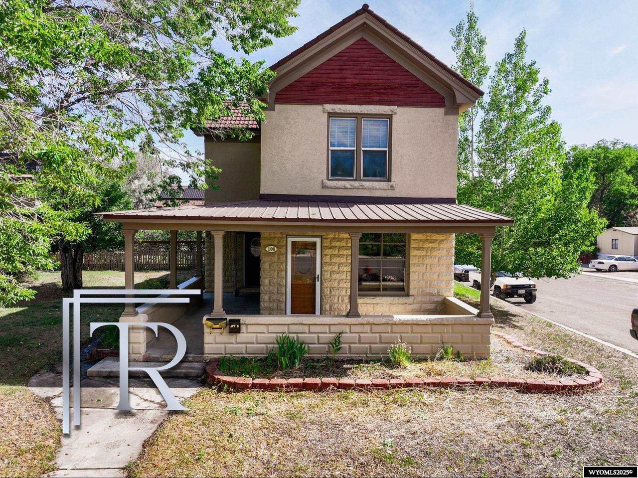 108 Canyon St - Photo 1