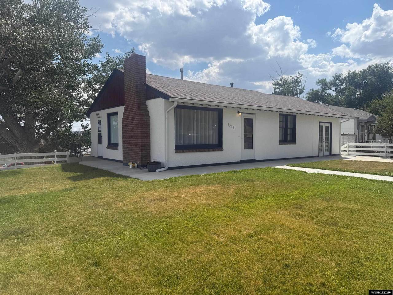 1308 High Street - Photo 1