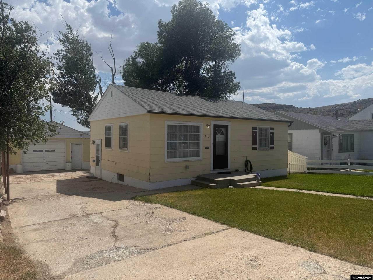 1316 High Street - Photo 1