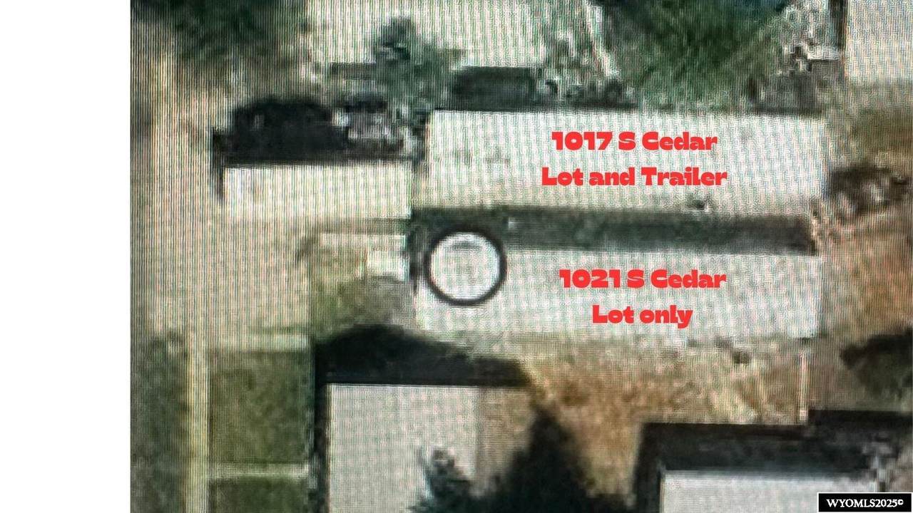 1017 & 1021 Cedar Street - Photo 1