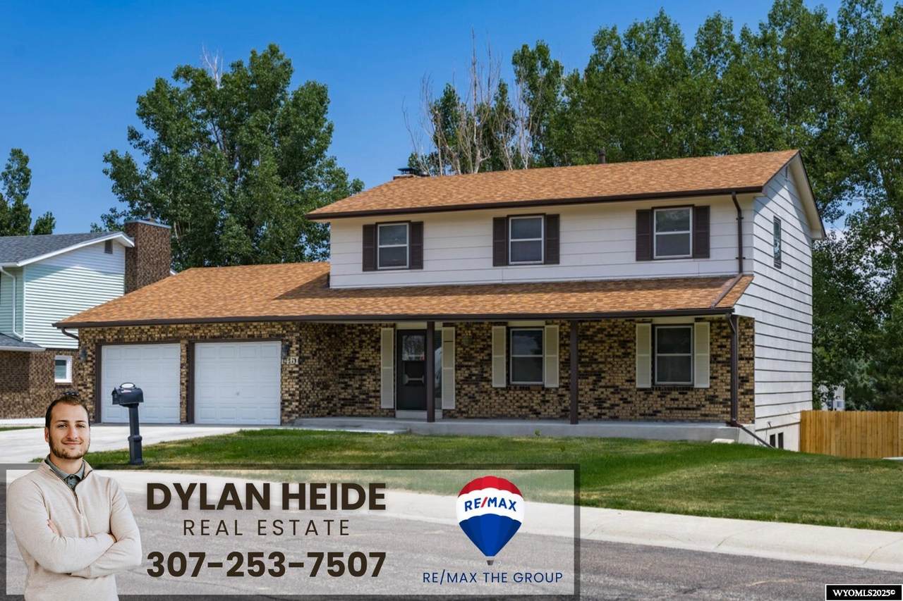 1461 Kelly Drive - Photo 1