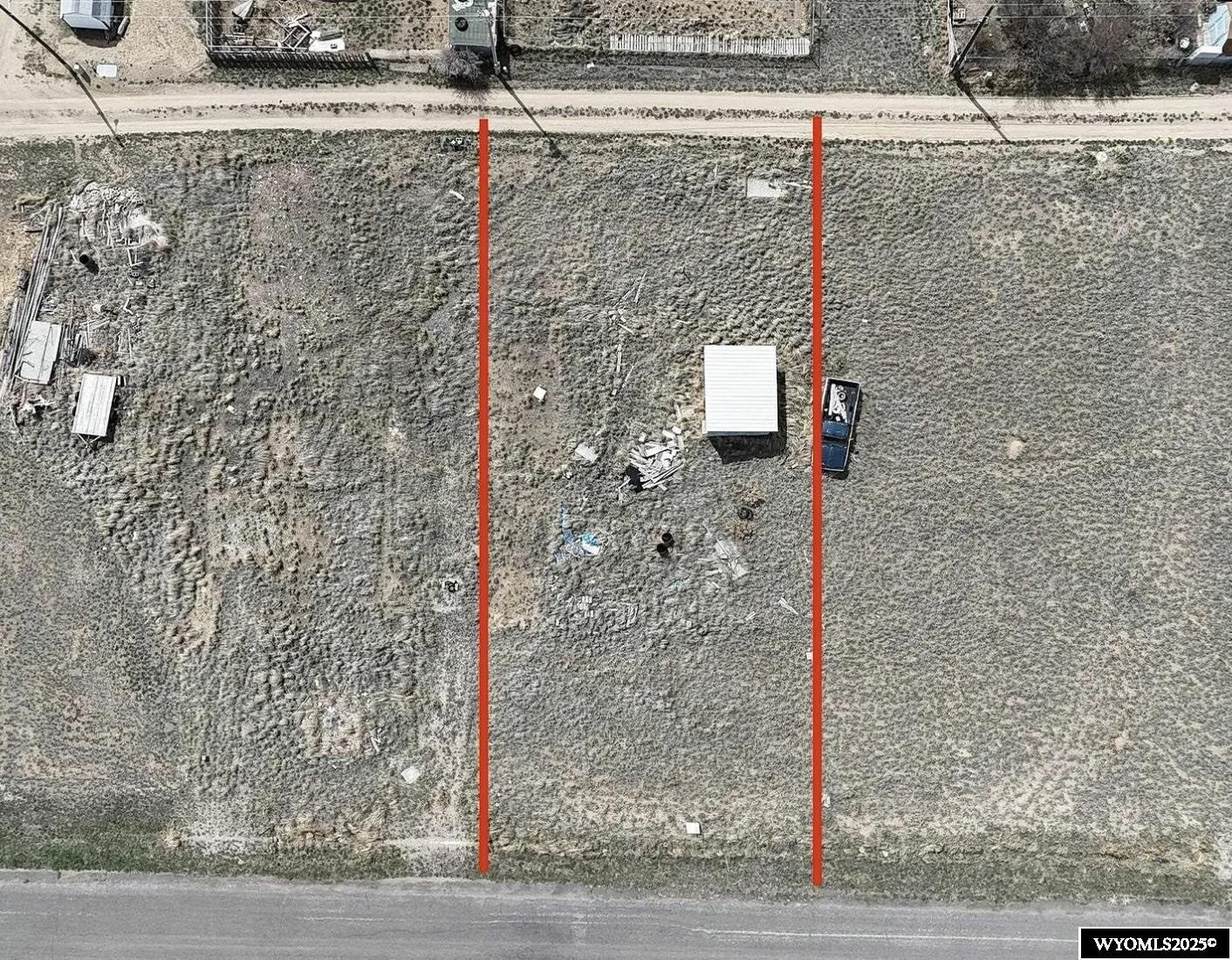 807 Saratoga Ave - Photo 1