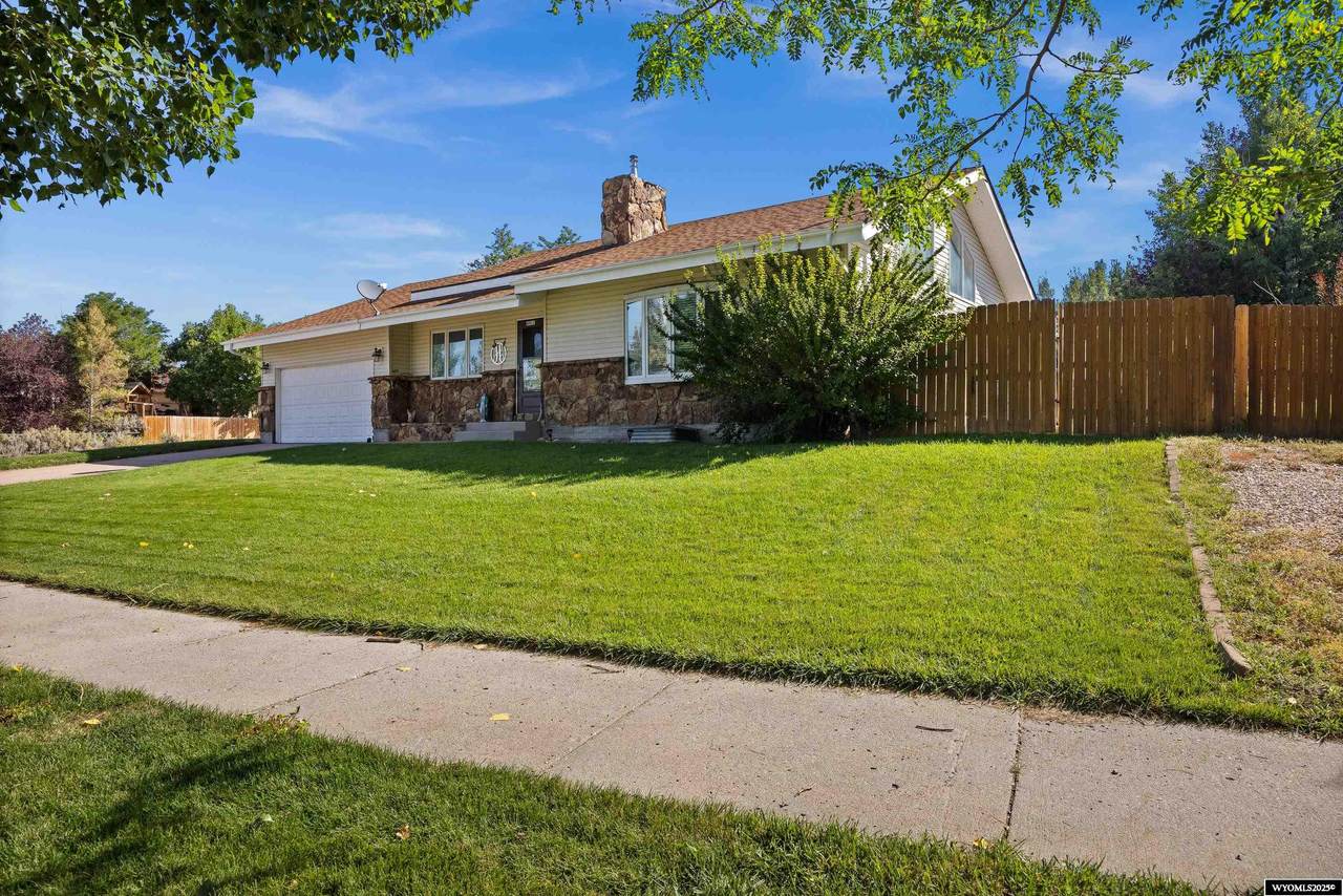 4411 Puma Drive - Photo 1