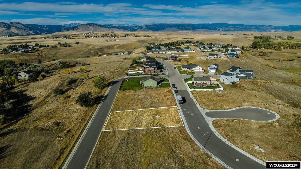 141 Coyote Court - Photo 1