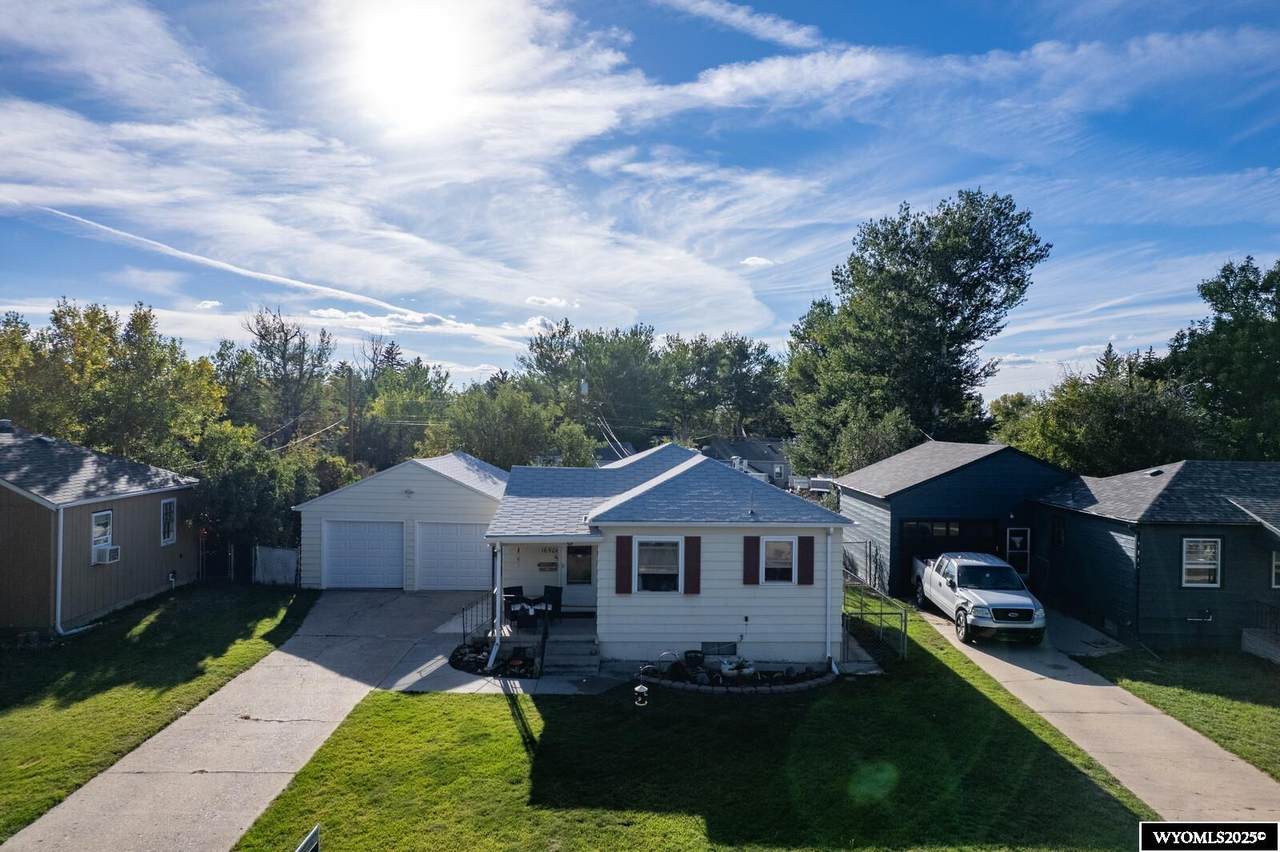 1650 Westridge Drive - Photo 1