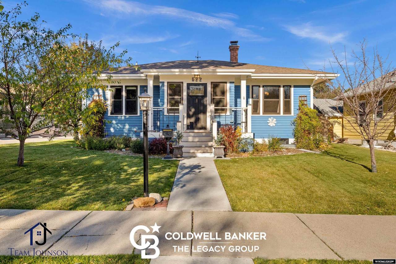 522 Park Street - Photo 1