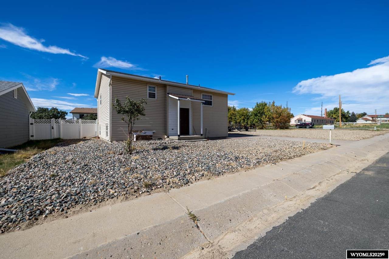 210 Jolley Avenue - Photo 1