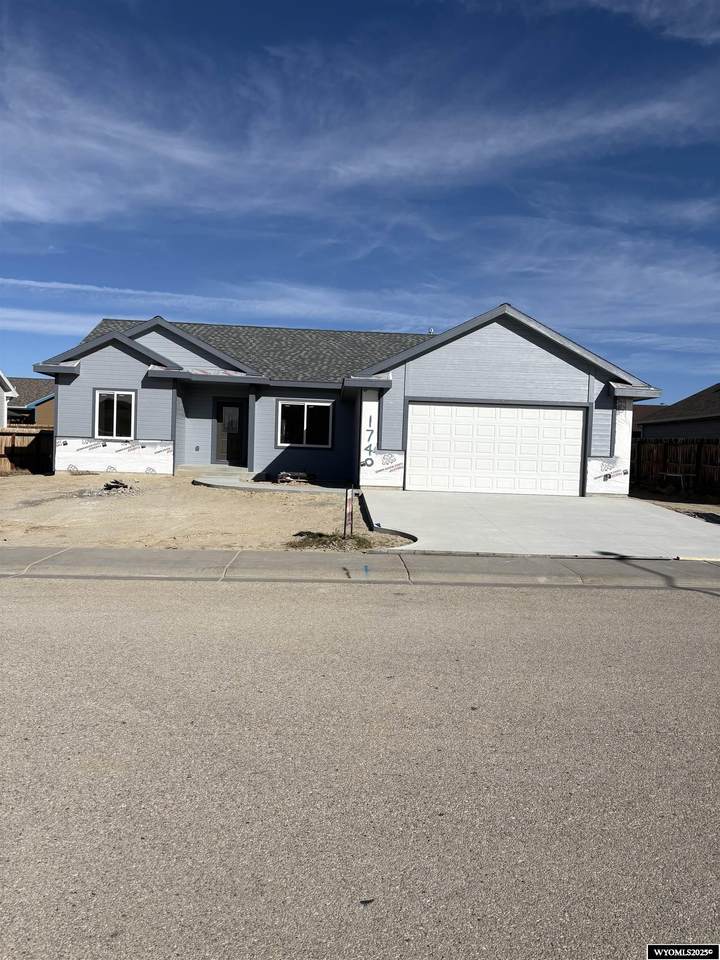 1740 Inca Trail - Photo 1