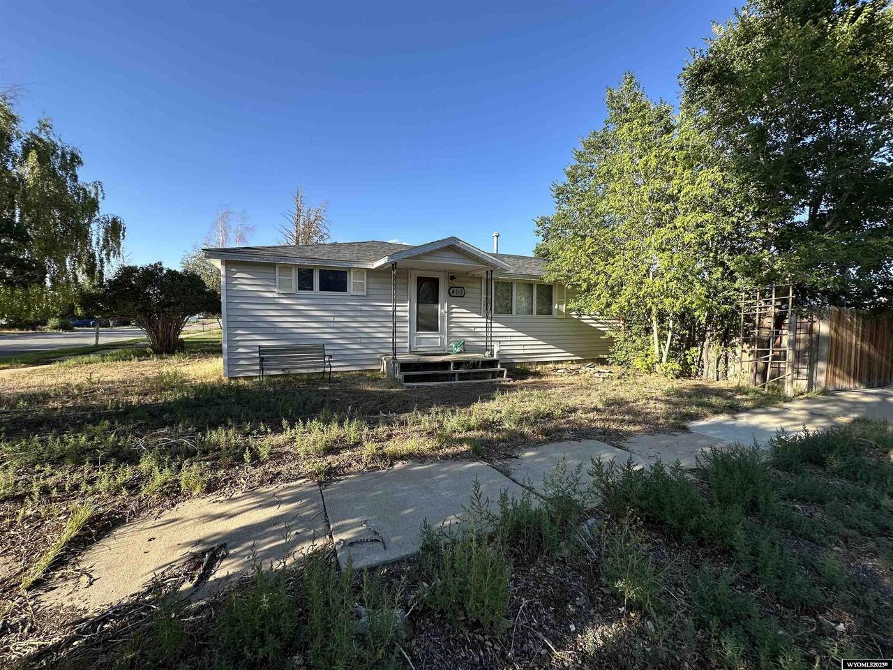 400 7th St - Photo 1