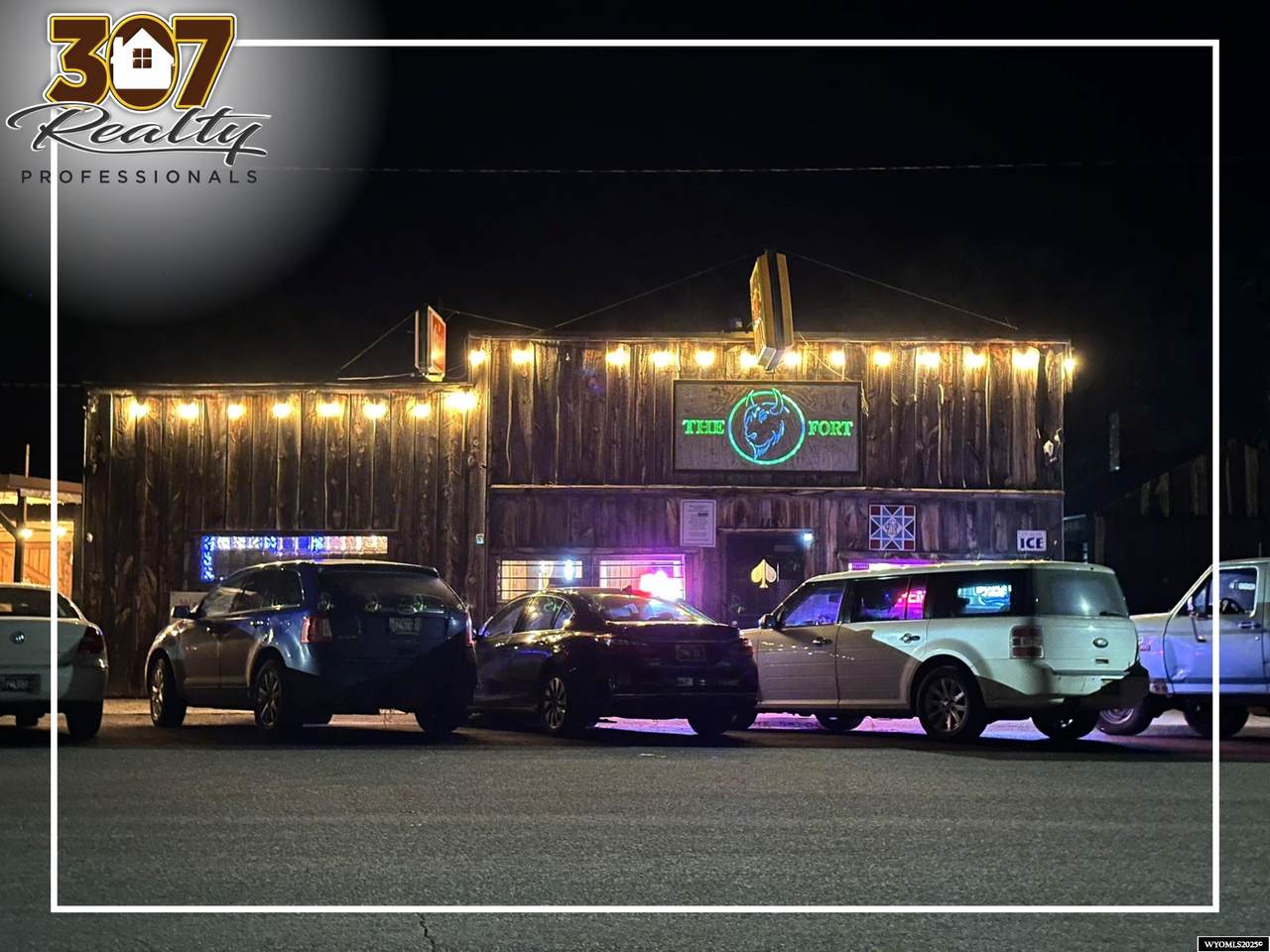 115 Laramie Avenue - Photo 1