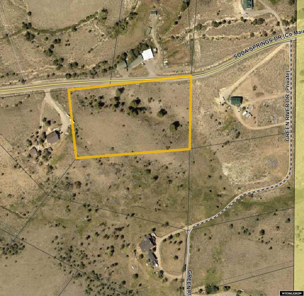 107 Soda Springs Drive - Photo 1