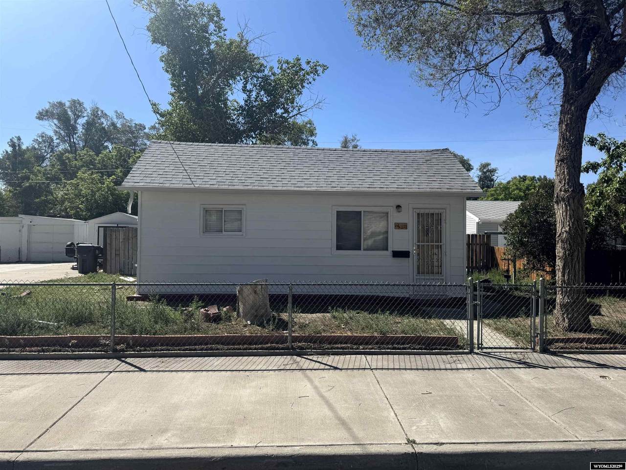 1220 11th Street - Photo 1