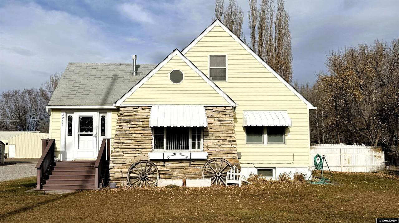2211 Big Horn Avenue - Photo 1
