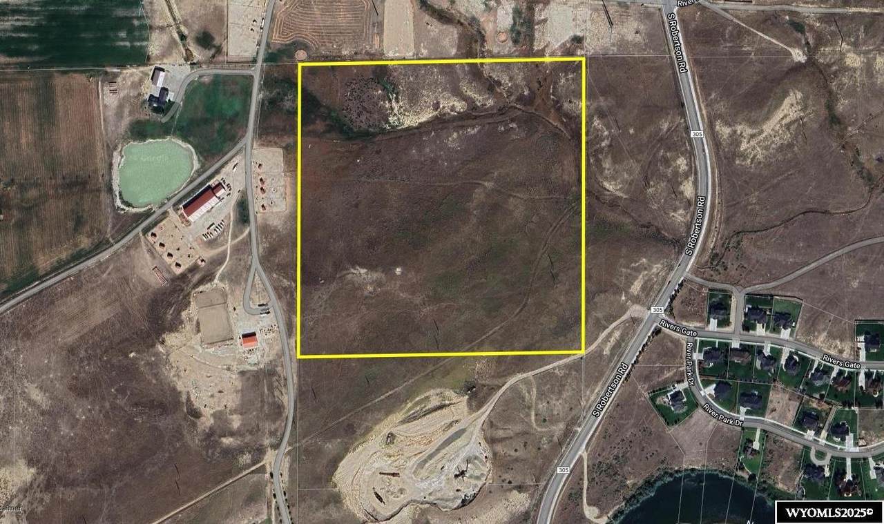  Robertson Road - Photo 1