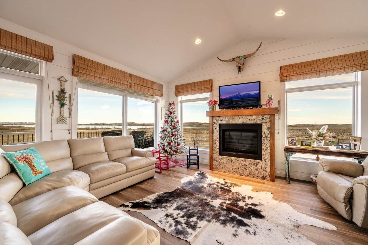 105 Lake Desmet Road - Photo 1